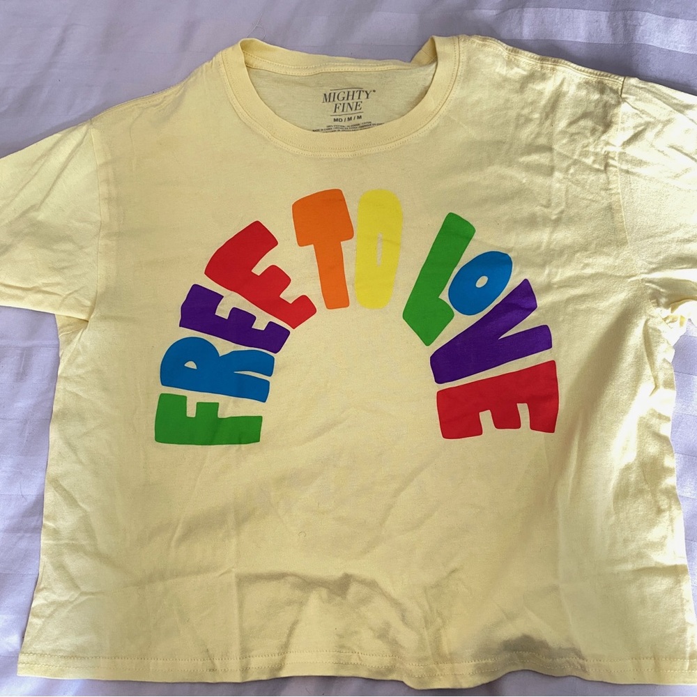 Free To Love cropped t shirt from Mighty Love. Never worn.